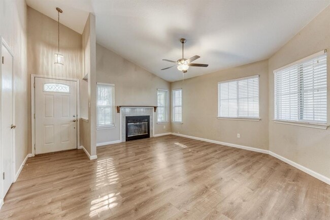 Building Photo - 12804 Staton Dr