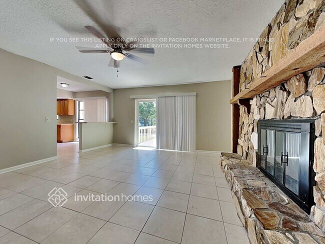 Foto del edificio - 907 Lakemont Dr
