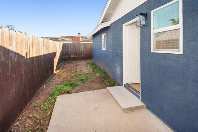 Foto del edificio - 3/2 Remodeled Home with Large Fenced Yard
