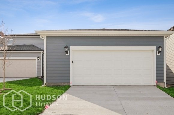 Foto del edificio - NEW CONSTRUCTION NOW AVAILABLE! - 1425 Jap...