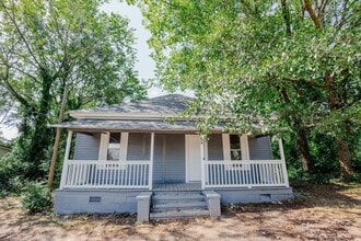 Building Photo - 218 E Tinsley St