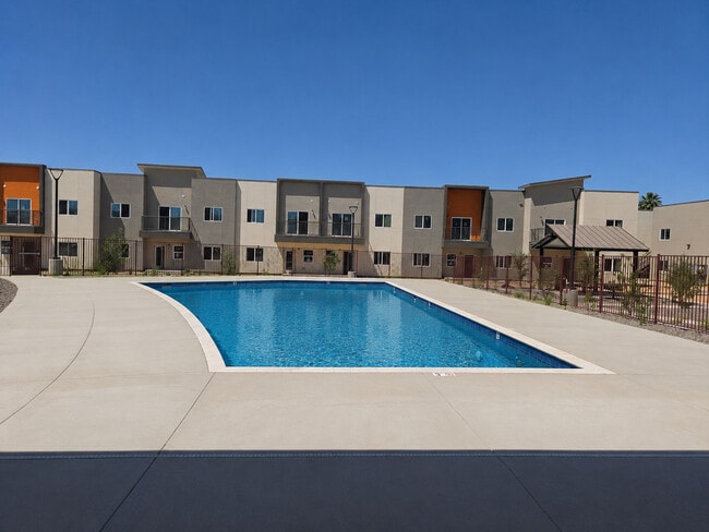Building Photo - Echo Ridge