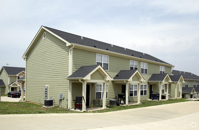 Gravois Ridge Townhome Apartments Apartments - 504 Stone Ridge Trl ...