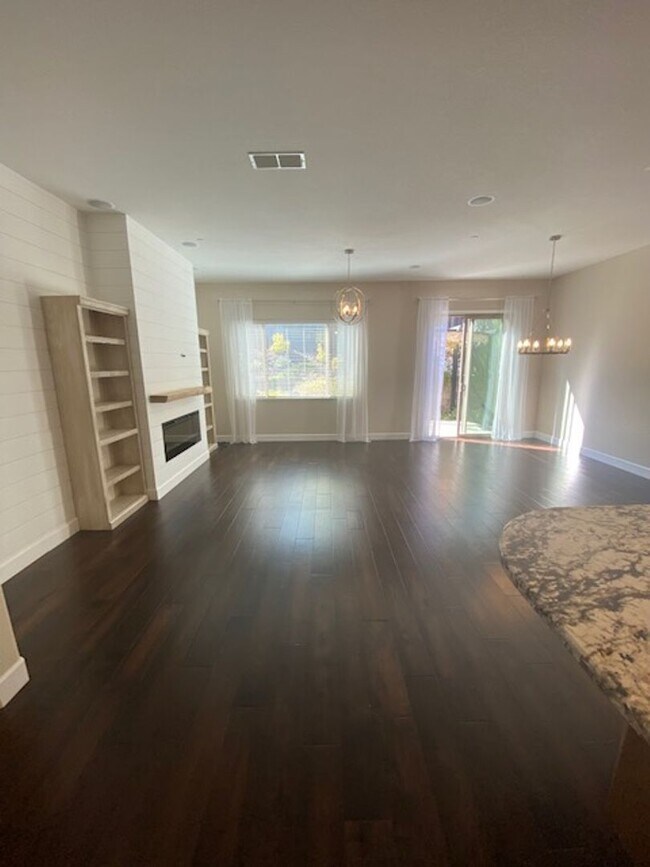 Foto del edificio - 2256 Ranch View Dr