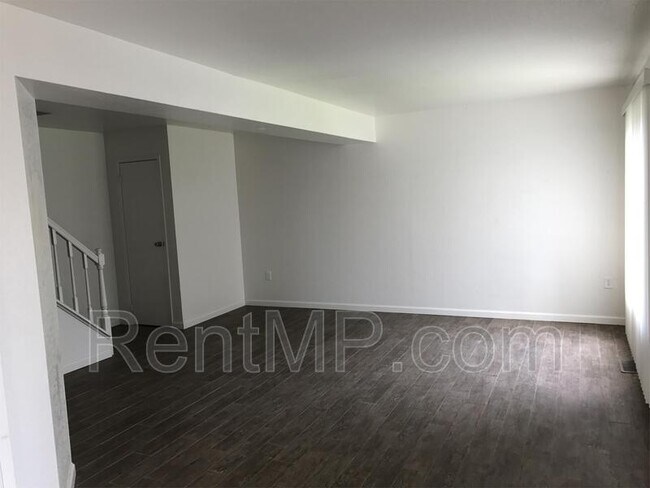 Foto del edificio - 1825 S Crawford Rd