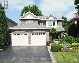 Building Photo - 26 Strathbury St