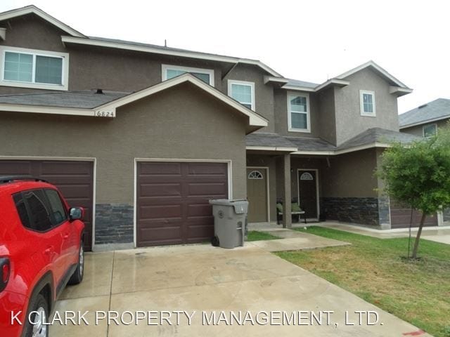 Building Photo - 3 br, 2.5 bath House - 16824 DANCING AVA #2