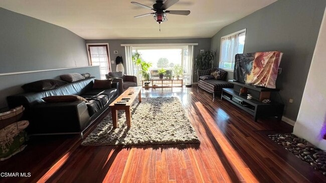 Building Photo - 8625 Delmonico Ave