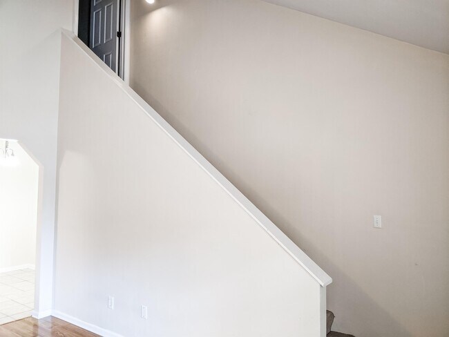 Foto del edificio - 104 S Whetherbine Way