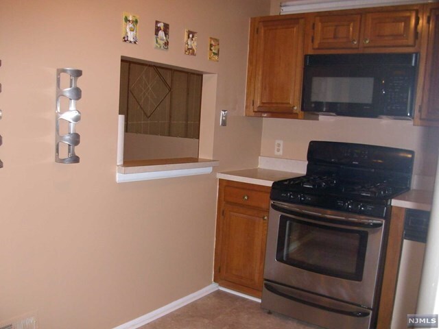 Foto del edificio - 1146 Sycamore Ln