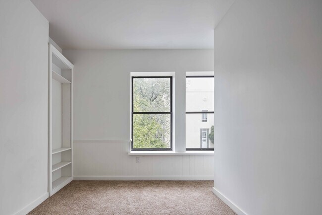 Foto del edificio - 909 Madison Ave