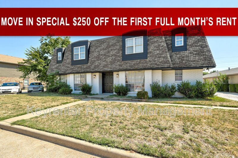 Foto principal - 1309 Crown Point Ave