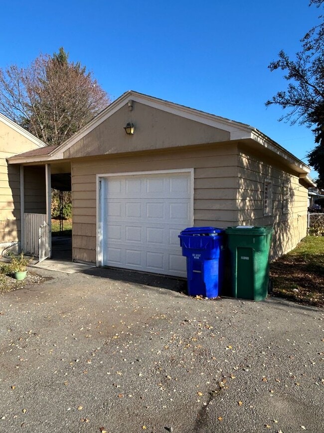 Building Photo - Beautiful House In Spokane Valley!!!! #1108