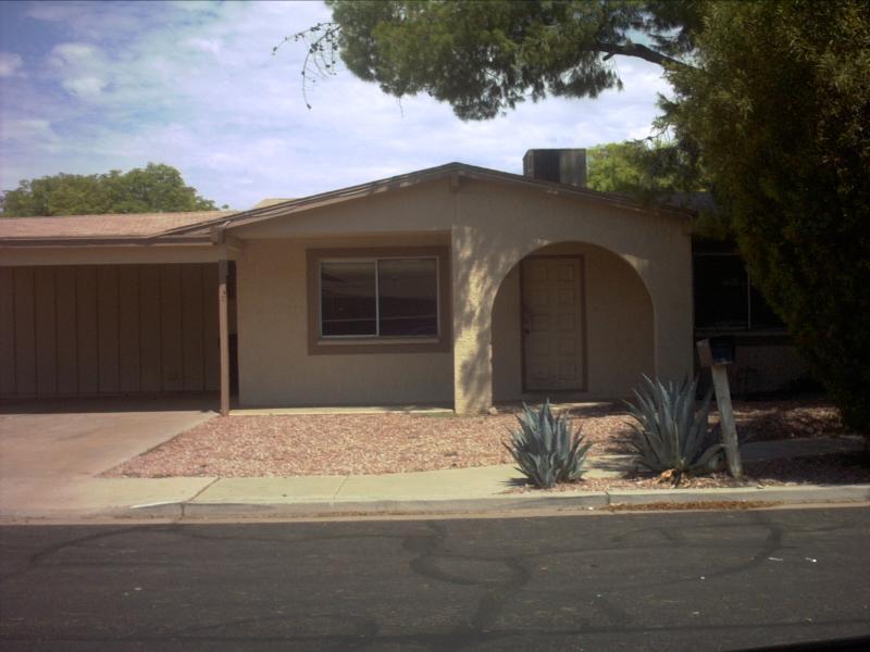 Primary Photo - 3 Bed & 2 Bath Single Story House w/Commun...