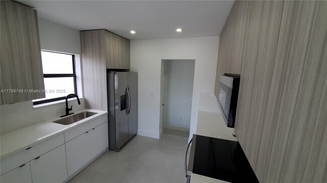 Foto del edificio - 6201 SW 22nd St