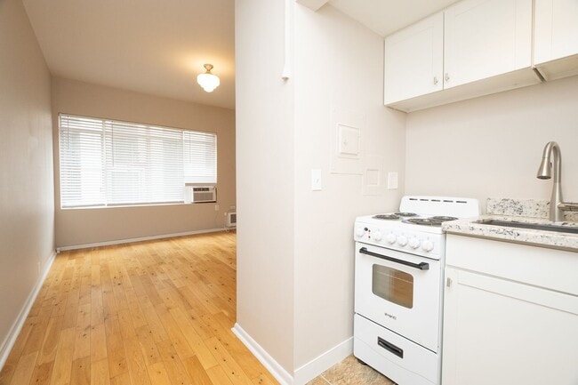 Interior Photo - Beverly Alder Apartments