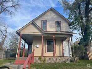 Building Photo - 429 Shirley St NE