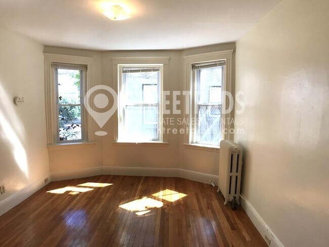 Foto del edificio - bedroom in Boston MA 02120