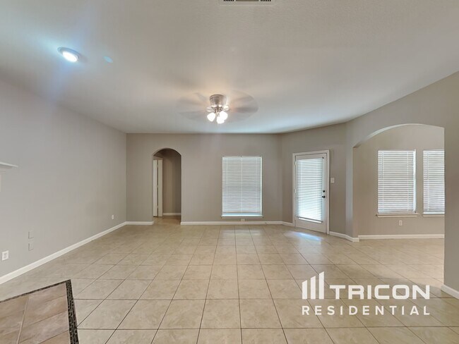 Building Photo - 114 Jordan Dr