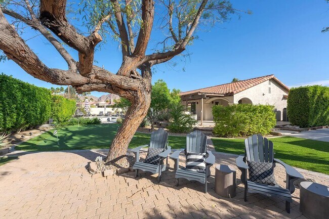 Building Photo - 50945 Calle Paloma