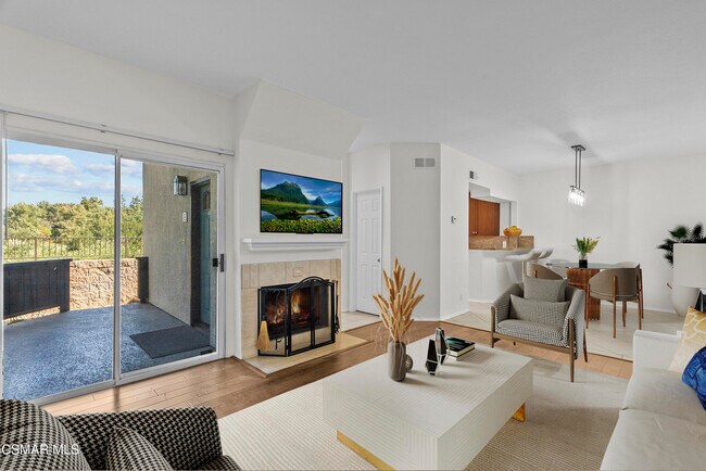 Foto del edificio - 5580 Spanish Oak Ln