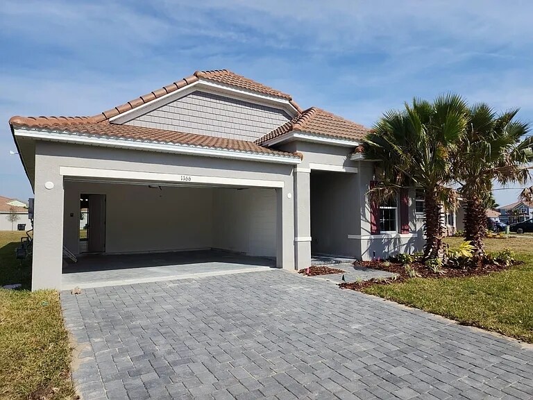 Primary Photo - 1166 Oak Bluff Dr