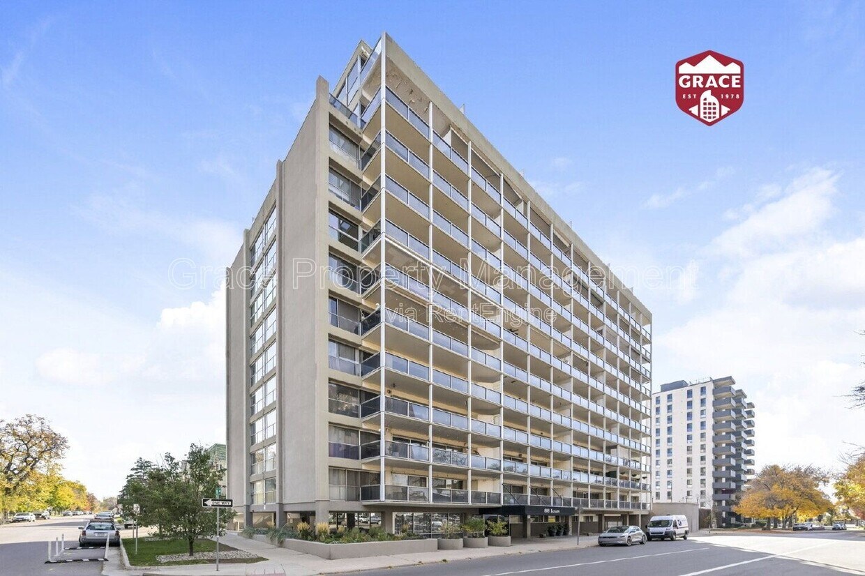 Foto principal - 888 Logan St