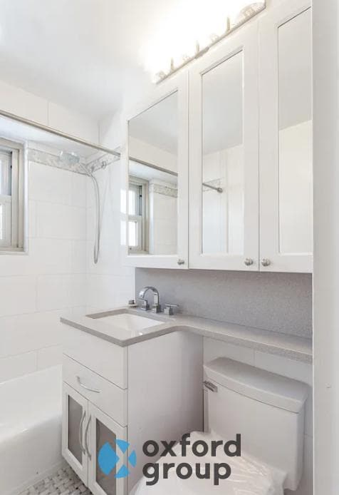 Building Photo - 1 bedroom in New York NY 10011