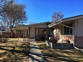 Building Photo - 2043 Meade St