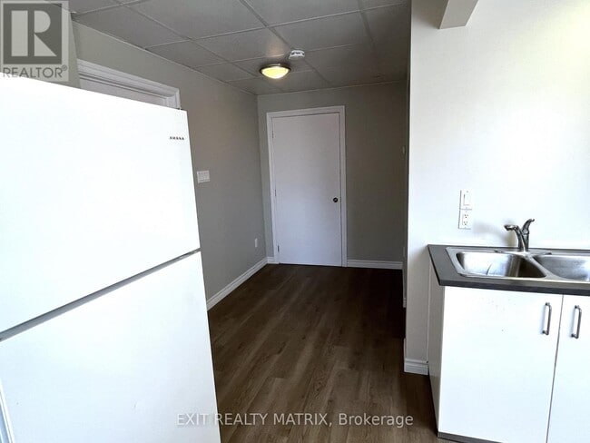 Building Photo - 665 St Isidore St