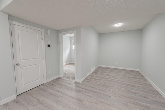 Building Photo - 1443 Cherniak Way SW