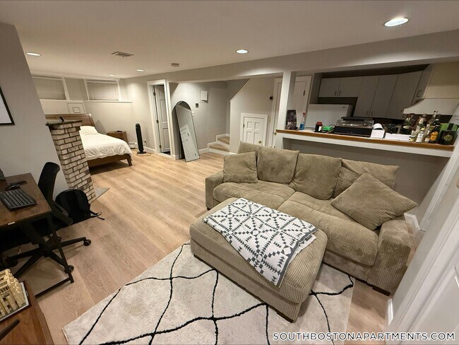 Foto del edificio - 868 E 2nd St