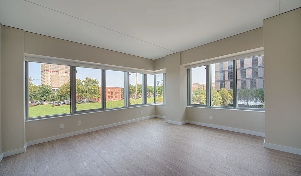 Foto principal - 270 Third St