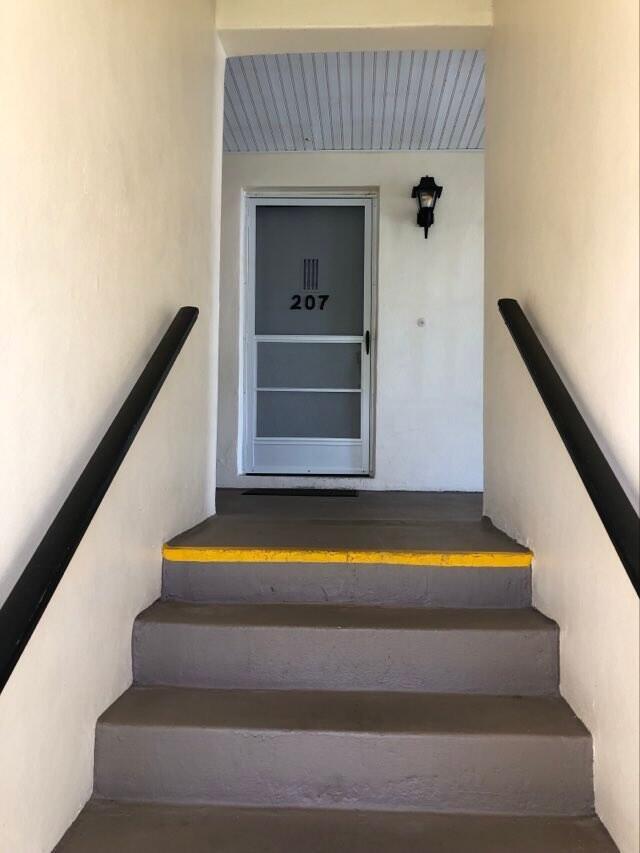 Building Photo - 1815 Robalo Dr