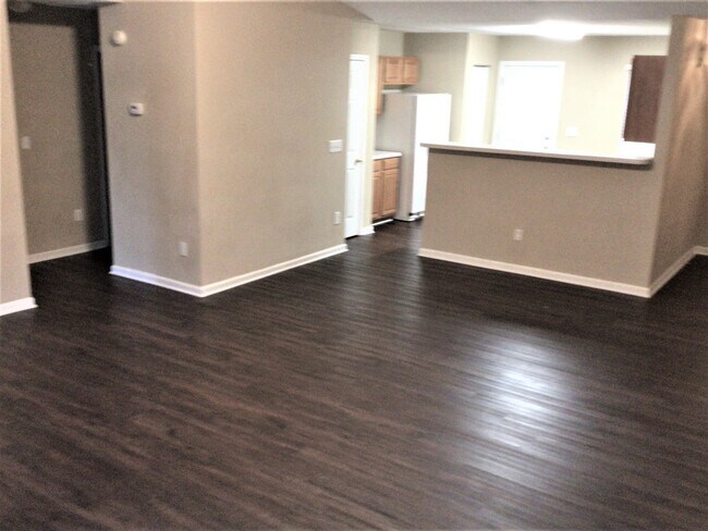 Building Photo - 110 Berwyn Ct