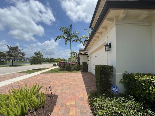 Building Photo - 455 SW 113th Ln