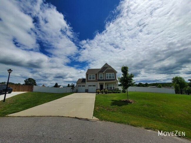 Foto del edificio - 116 Summerfield Ct