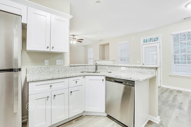 Building Photo - 114 Shadow Creek Ct