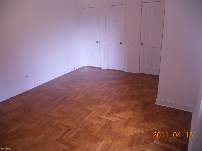 Building Photo - 2 br, 1 bath  - 150 Greenway Ter 18W