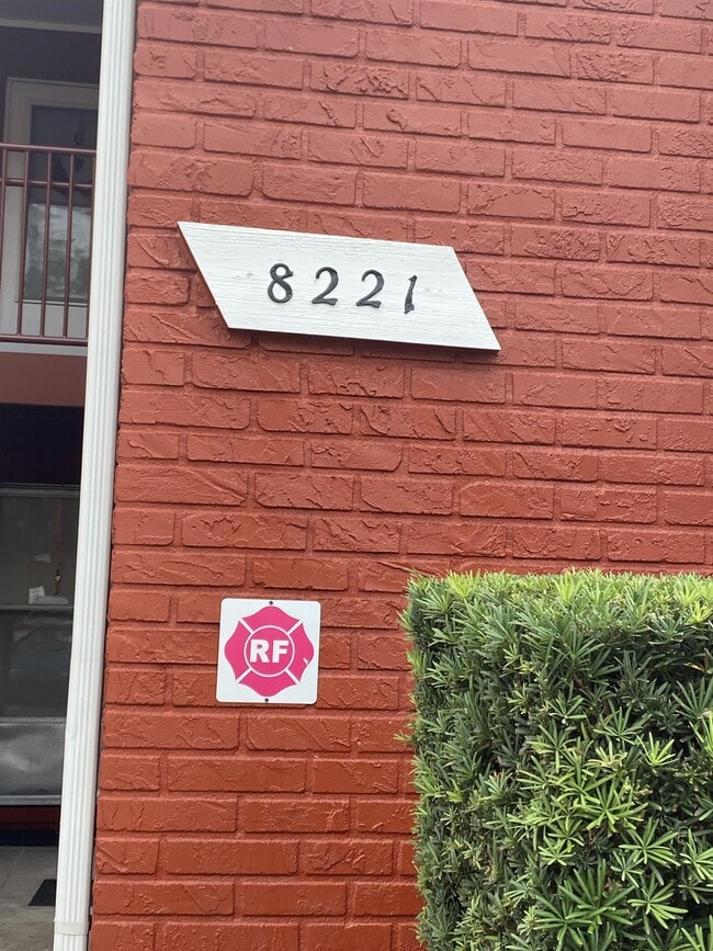 Building Photo - 8221 12th Way N