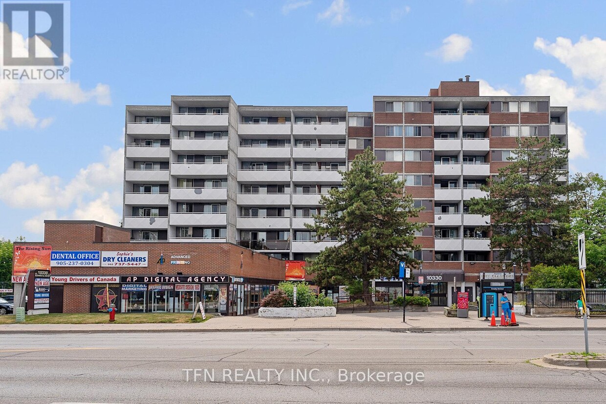Primary Photo - 10330-10330 Yonge St