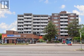 Building Photo - 10330-10330 Yonge St