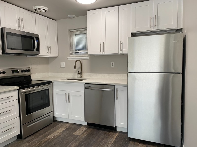 Photo - 1215 Queen Anne Ave N (Seattle, WA)