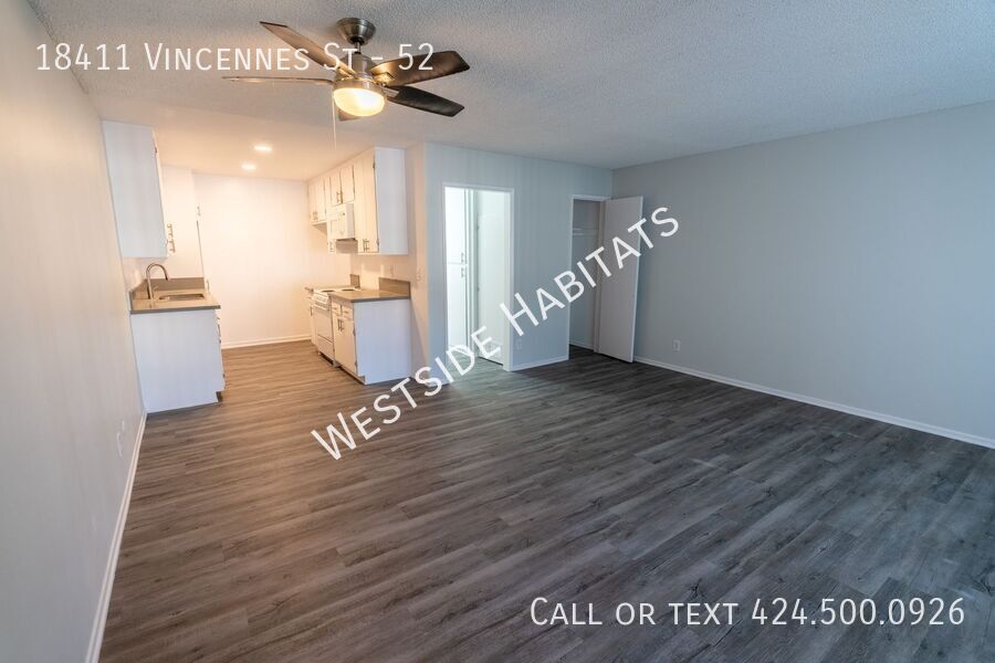 Foto principal - 18411 Vincennes St