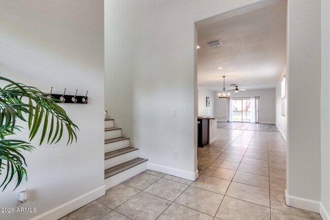 Foto del edificio - 4750 E Chromium Rd