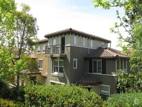 Building Photo - 1118 Goddard St