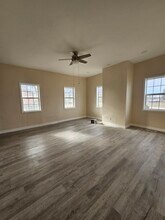 Building Photo - 507 E Water St