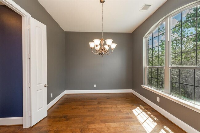 Foto del edificio - 29010 Pinnacle Ridge Dr