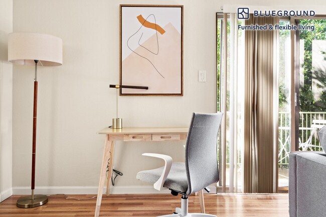 Foto del edificio - 899 Webster St