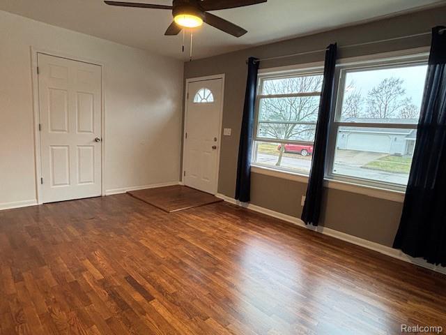 Foto del edificio - 805 Hartner St